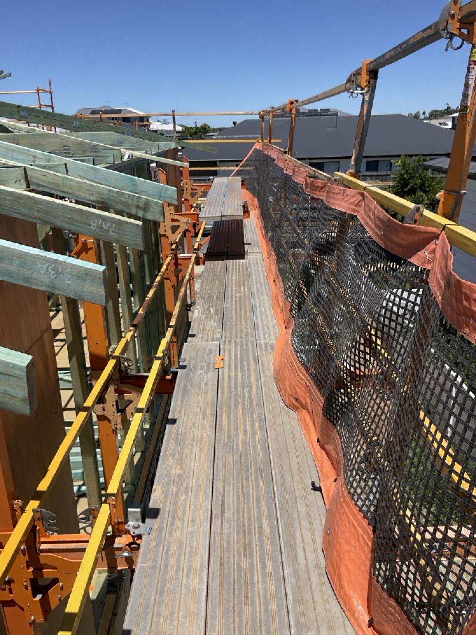 Handover - Hang-on Platform