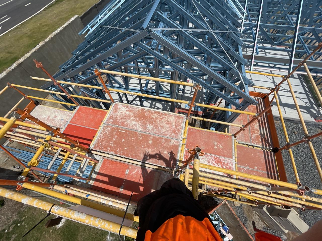 Has the roof rail been adjusted to install on roof components?