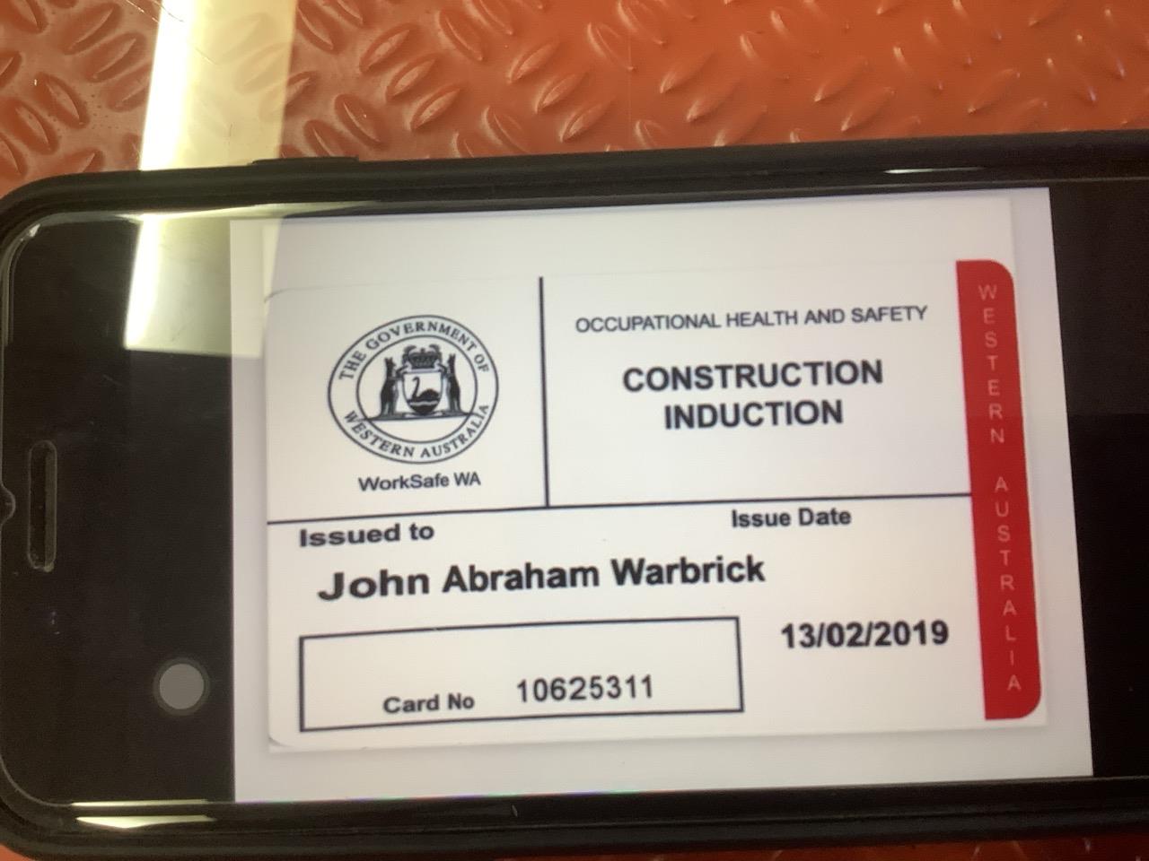 Do you have a valid unrestricted Drivers Licence?