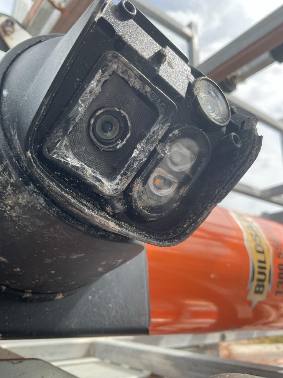 Camera head