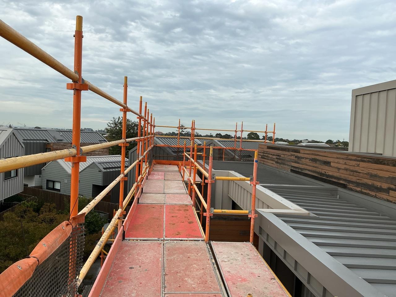 Has the roof rail been adjusted to install on roof components?