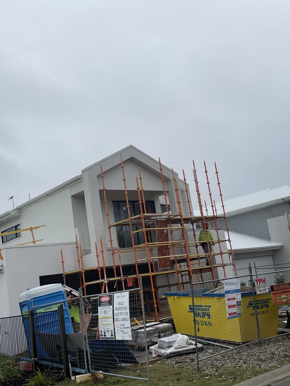 Is Balcony Fallguard required at the rear of the structure?